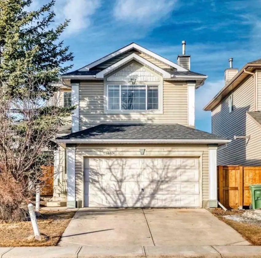 12774 Coventry Hills Way Ne, Calgary