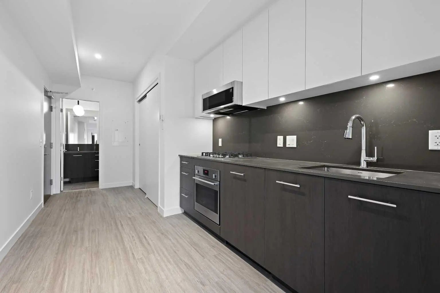 604, 730 2 Avenue Southwest, Calgary – Residential Apartment Listing Photo 11