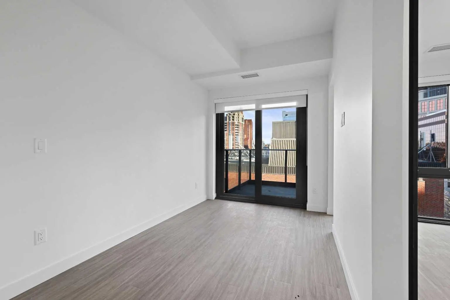 604, 730 2 Avenue Southwest, Calgary – Residential Apartment Listing Photo 13