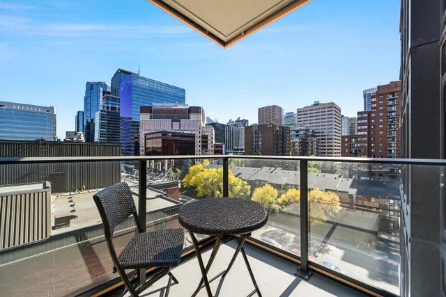 704, 730 2 Avenue Sw, Calgary