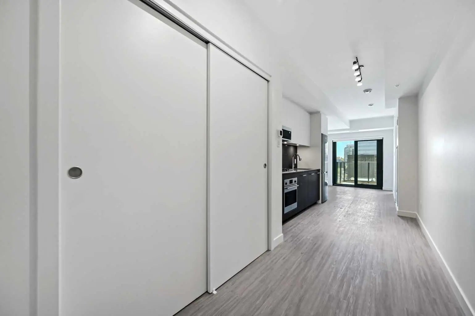 704, 730 2 Avenue Southwest, Calgary – Residential Apartment Listing Photo 10