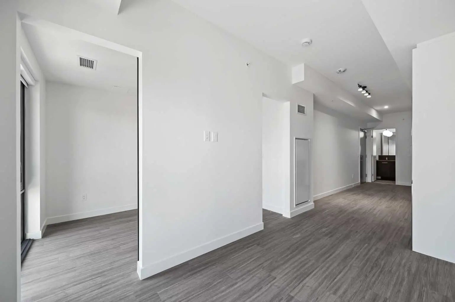 704, 730 2 Avenue Southwest, Calgary – Residential Apartment Listing Photo 13