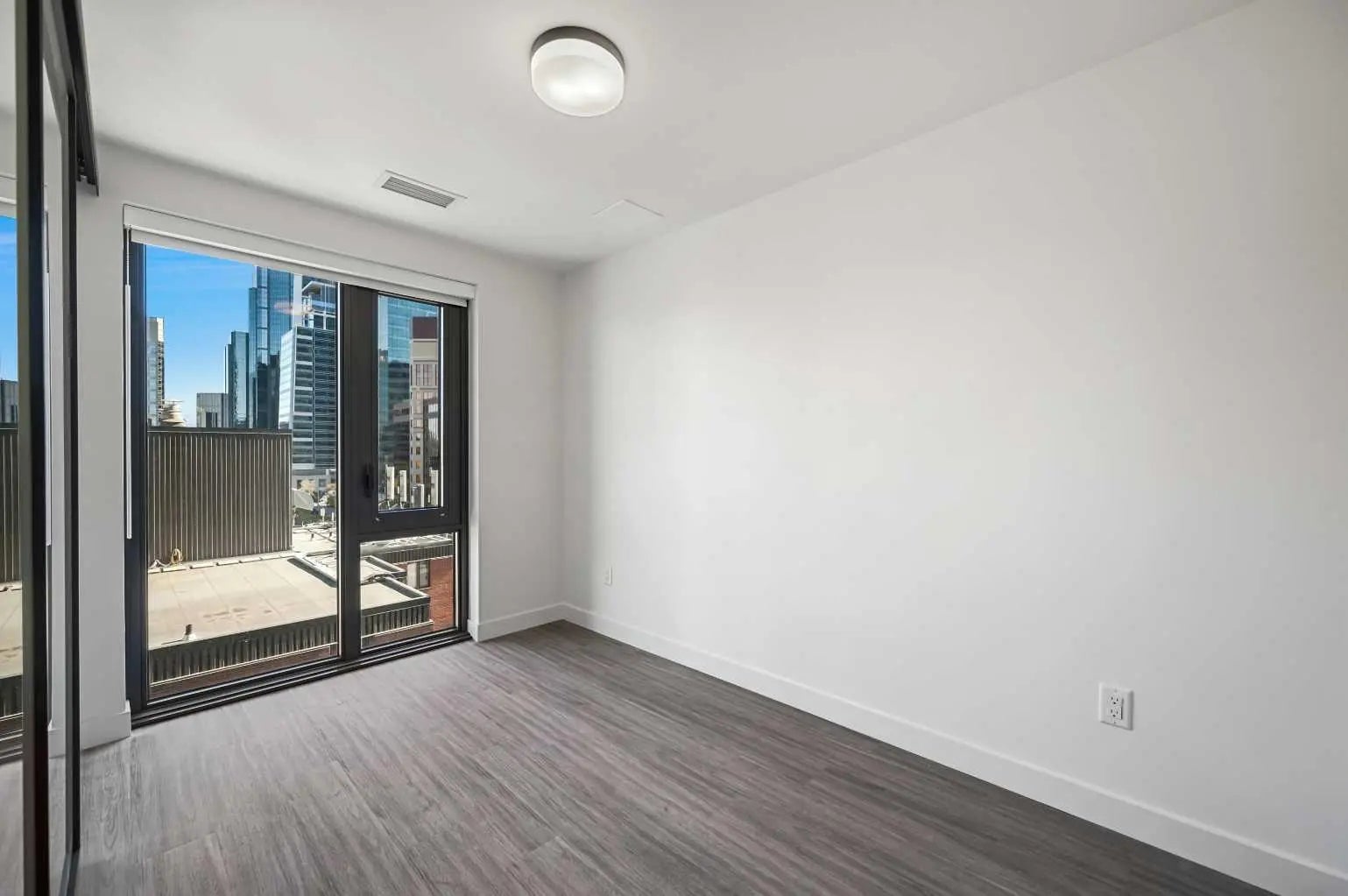 704, 730 2 Avenue Southwest, Calgary – Residential Apartment Listing Photo 14