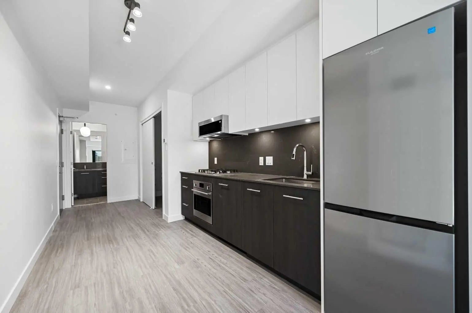 704, 730 2 Avenue Southwest, Calgary – Residential Apartment Listing Photo 6