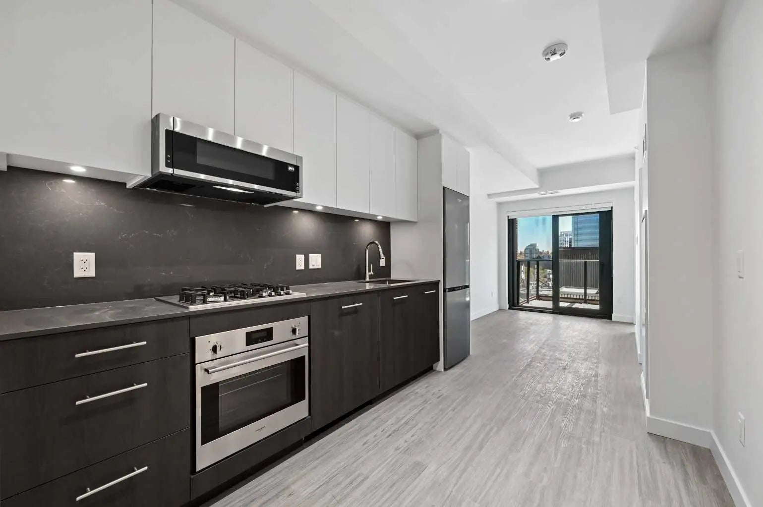 704, 730 2 Avenue Southwest, Calgary – Residential Apartment Listing Photo 7