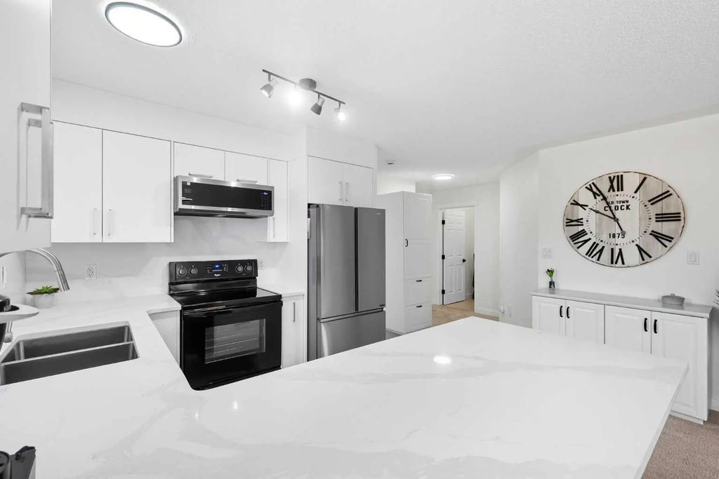 1211, 7451 Springbank Boulevard Sw, Calgary