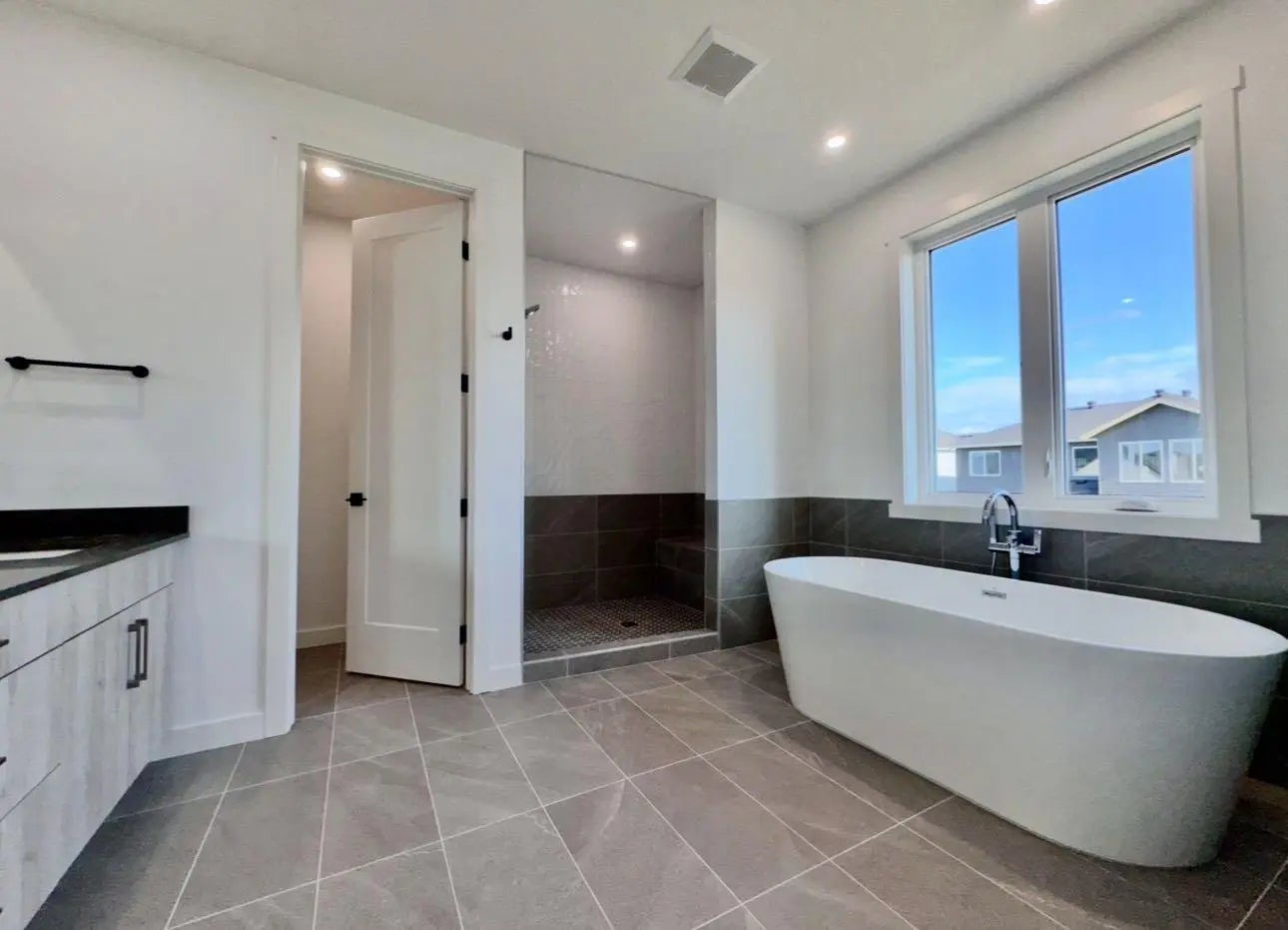 37 North Bridges Bay Southwest, Langdon – Residential Detached Listing Photo 12