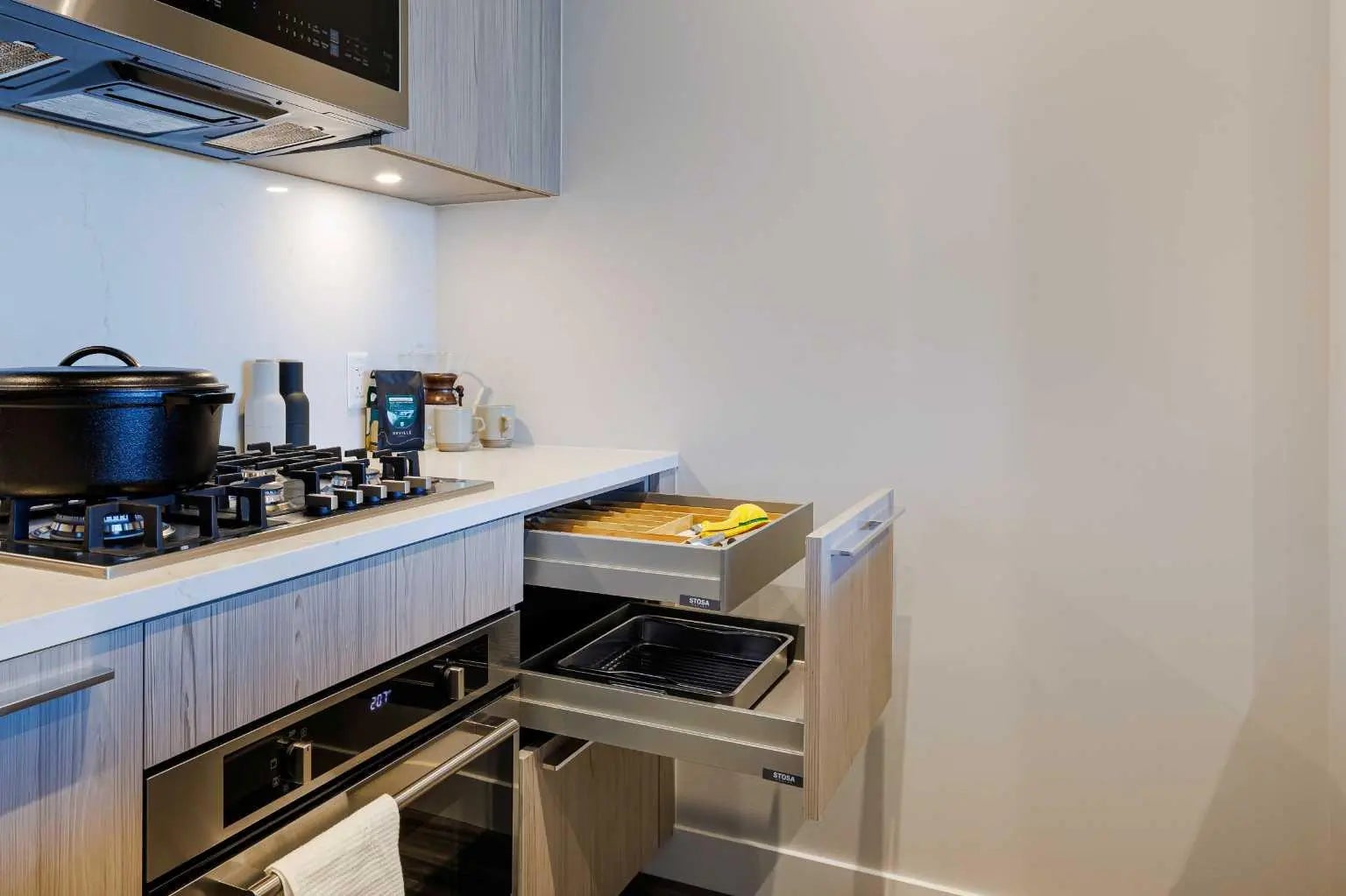 1803, 530 3 Street Southeast, Calgary – Residential Apartment Listing Photo 7