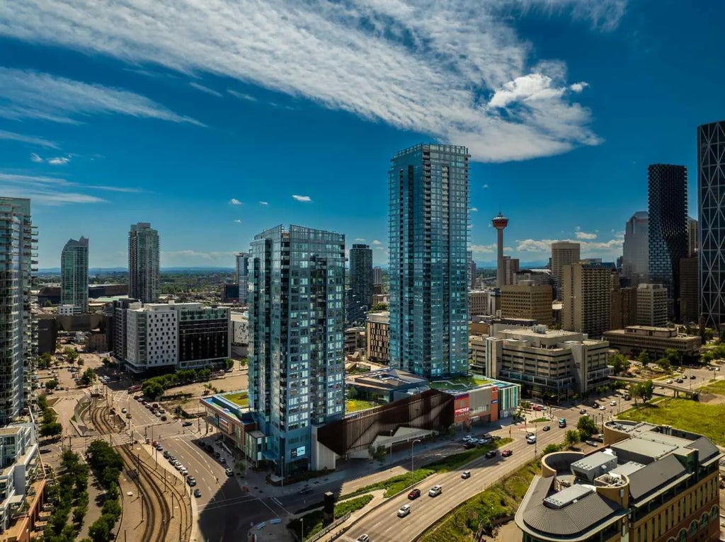 802, 530 3 Street Se, Calgary