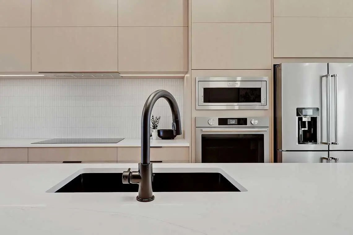 2216 35 Street Southwest, Calgary – Residential Semi Detached (Half Duplex) Listing Photo 11