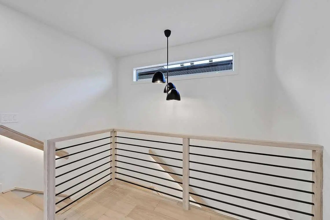 2216 35 Street Southwest, Calgary – Residential Semi Detached (Half Duplex) Listing Photo 23