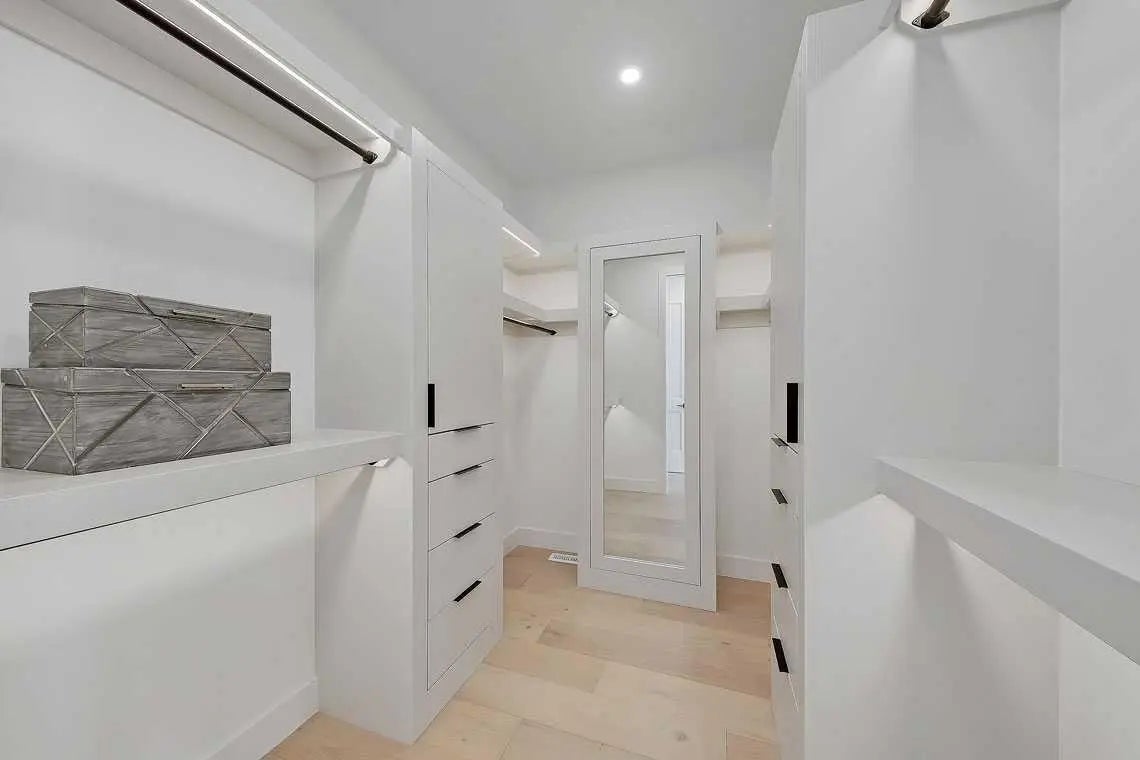 2216 35 Street Southwest, Calgary – Residential Semi Detached (Half Duplex) Listing Photo 35