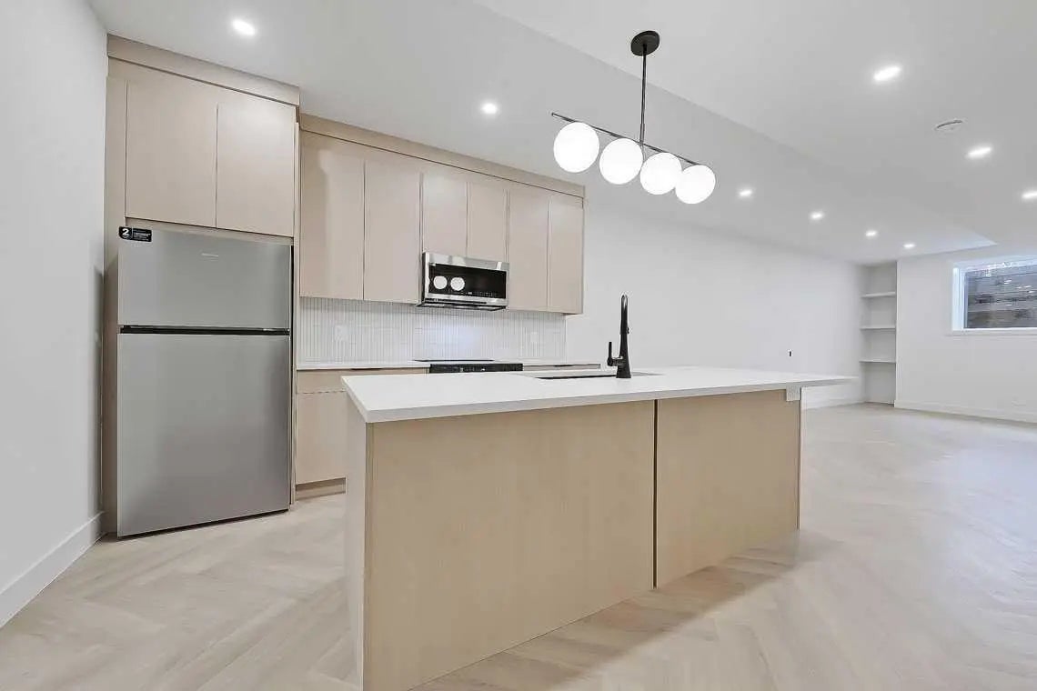 2216 35 Street Southwest, Calgary – Residential Semi Detached (Half Duplex) Listing Photo 44