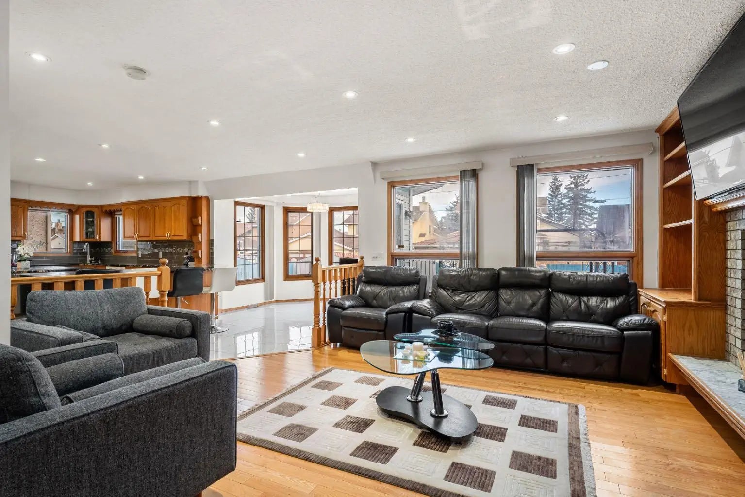 107 Pasadena Green Northeast, Calgary – Residential Detached Listing Photo 8