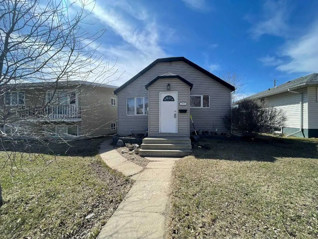 4821 47 Street , Lloydminster