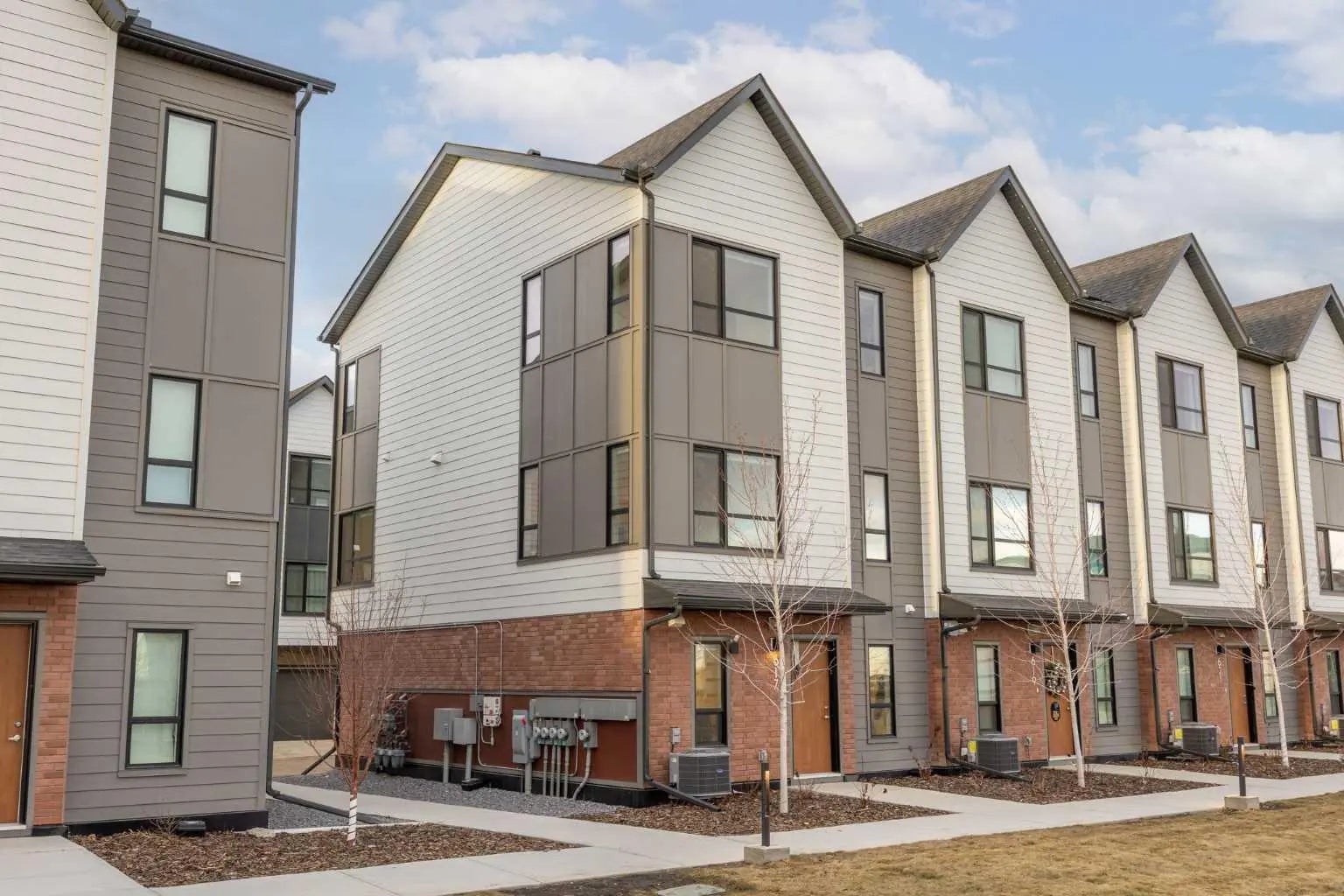 Photo of Listing #A2286359