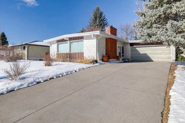 10712 Mapleshire Crescent Se, Calgary