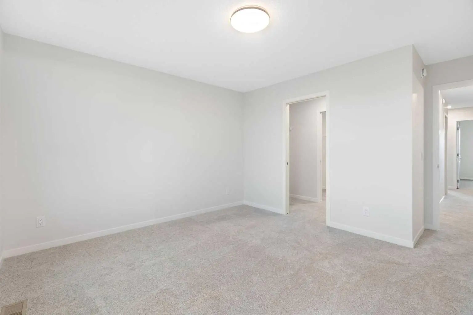 680 Buffaloberry Manor Southeast, Calgary – Residential Detached Listing Photo 23