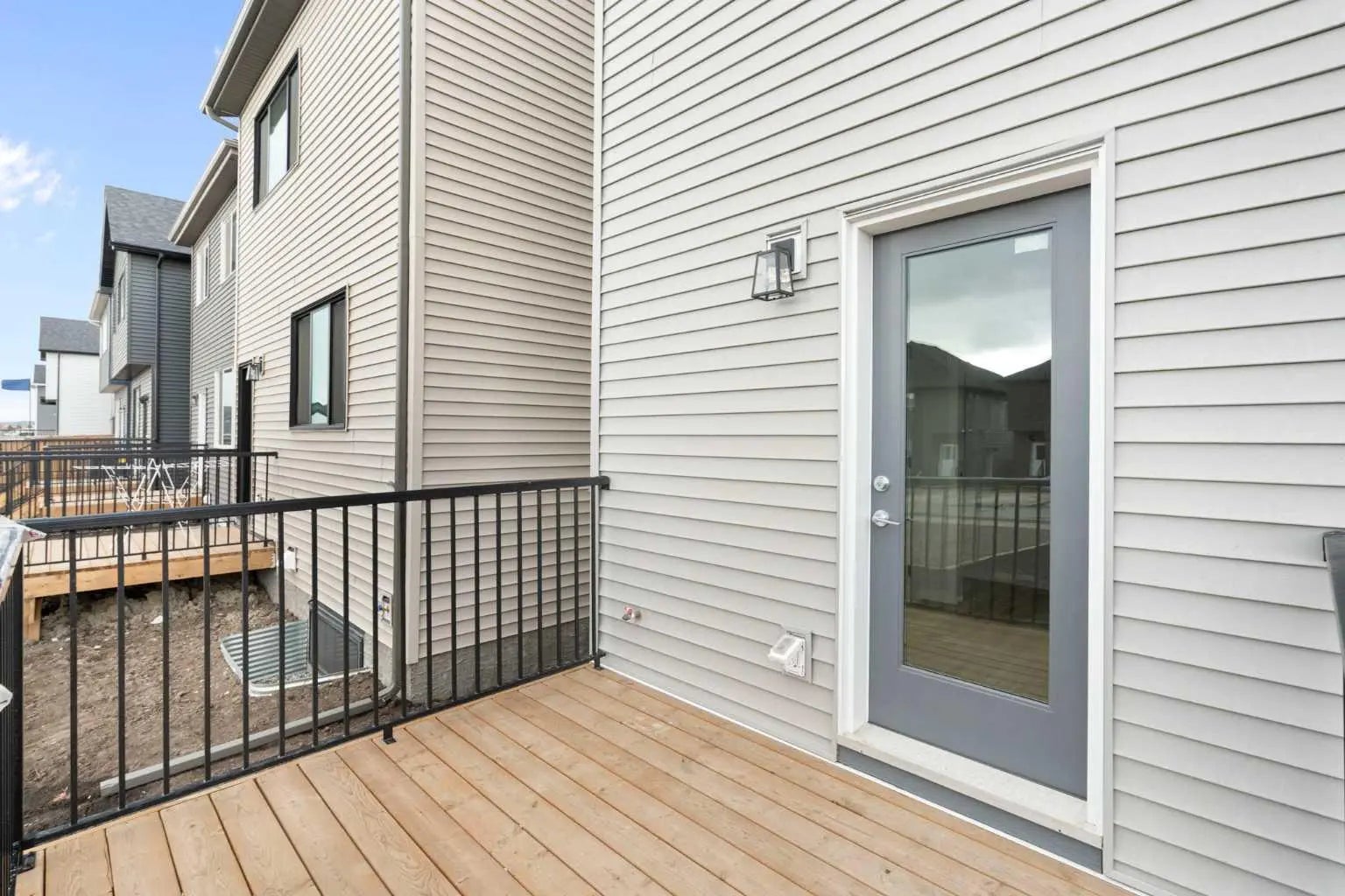 680 Buffaloberry Manor Southeast, Calgary – Residential Detached Listing Photo 34