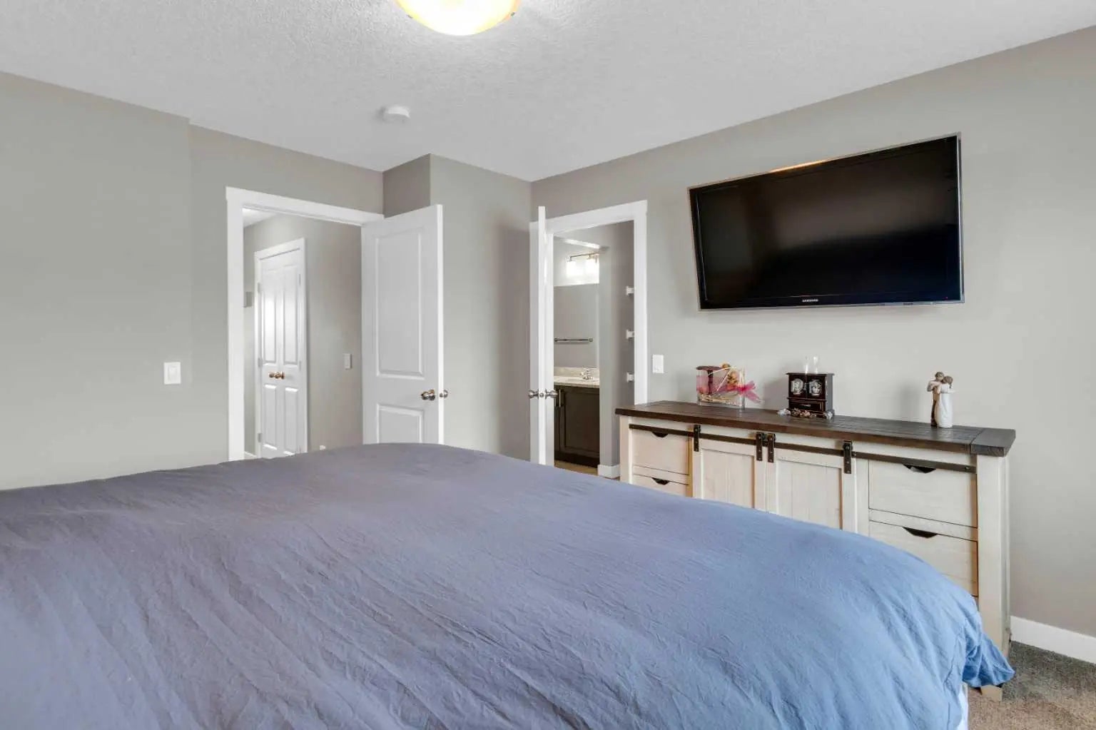 594 Hillcrest Road Southwest, Airdrie – Residential Row/Townhouse Listing Photo 14