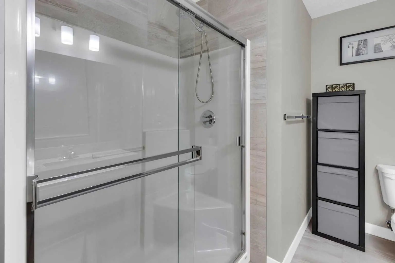 594 Hillcrest Road Southwest, Airdrie – Residential Row/Townhouse Listing Photo 16