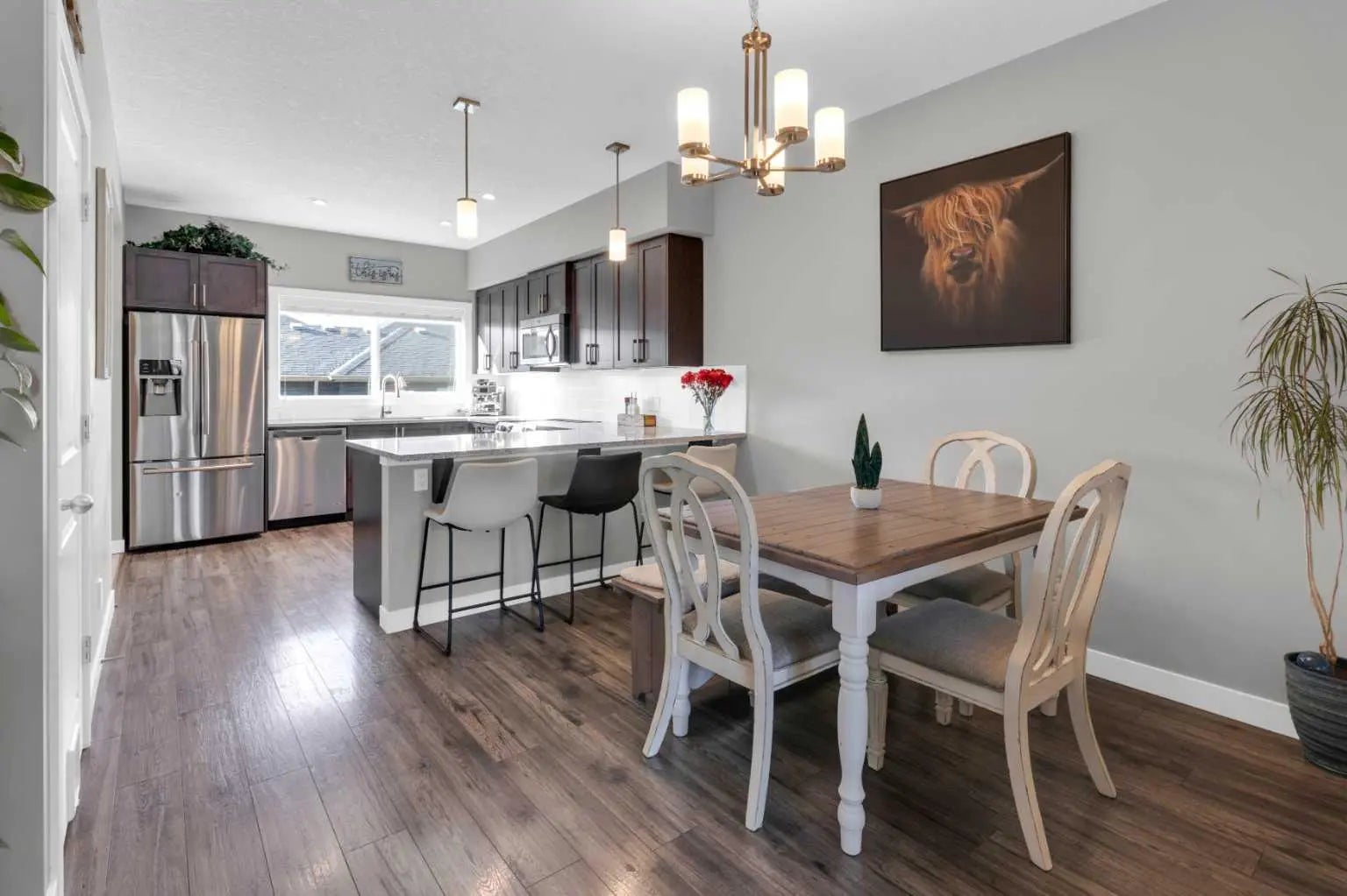 594 Hillcrest Road Southwest, Airdrie – Residential Row/Townhouse Listing Photo 6