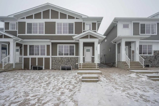 Real Estate Listing in Chelsea_CH, Chestermere