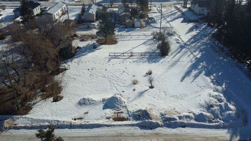 4907 49 Street , Lougheed