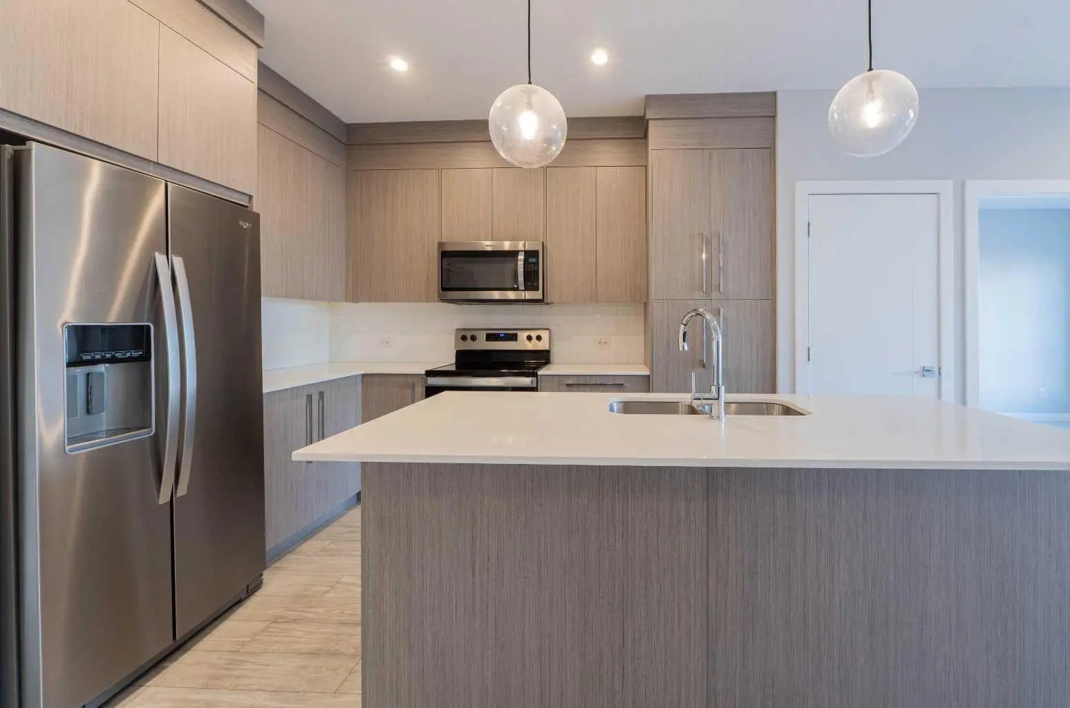 2111, 681 Savanna Boulevard Northeast, Calgary – Residential Apartment Listing Photo 9