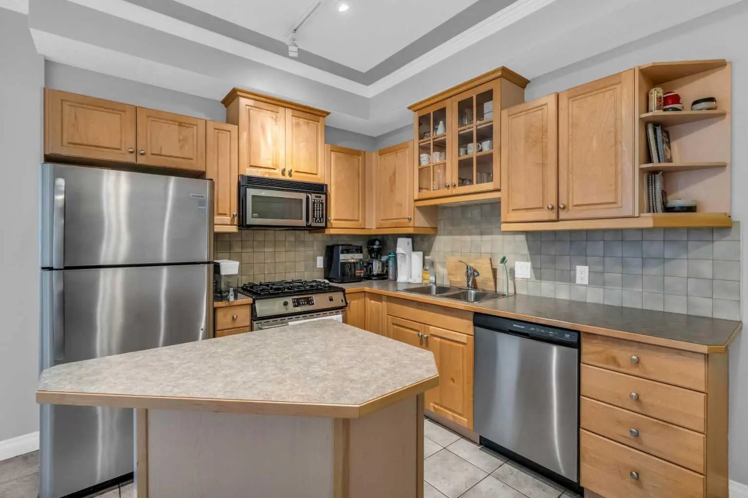 303, 1315 12 Avenue Southwest, Calgary – Residential Apartment Listing Photo 10