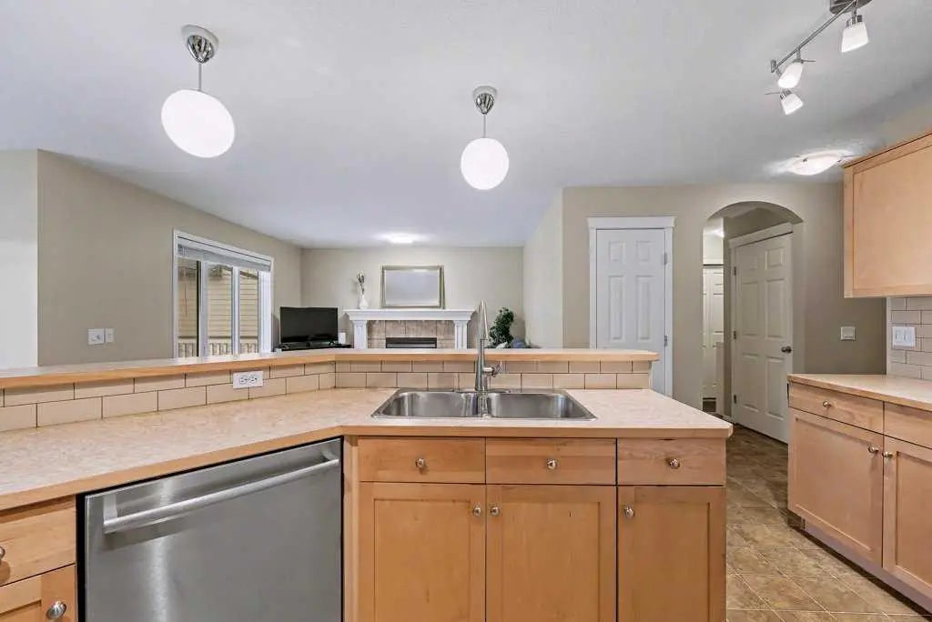 19 Copperfield Crescent Southeast, Calgary – Residential Detached Listing Photo 8