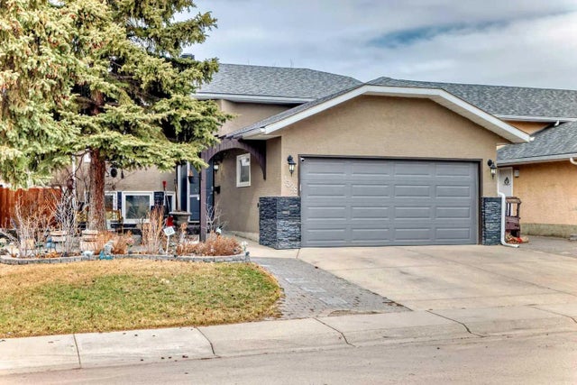 1328 Meadowbrook Drive Se, Airdrie