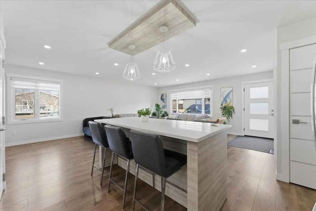 6603 Malvern Road Northeast, Calgary – Residential Detached Listing Photo 11