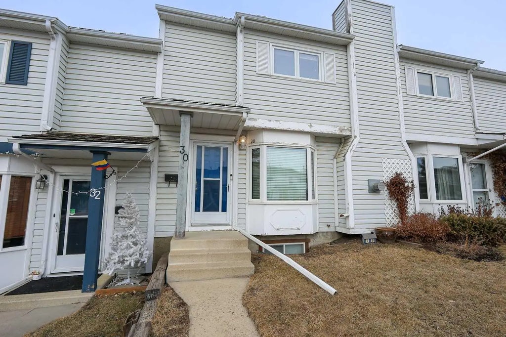 30 Ellenwood Drive , Red Deer