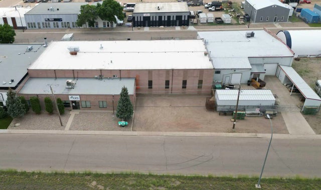 1954 10 Avenue Nw, Medicine Hat