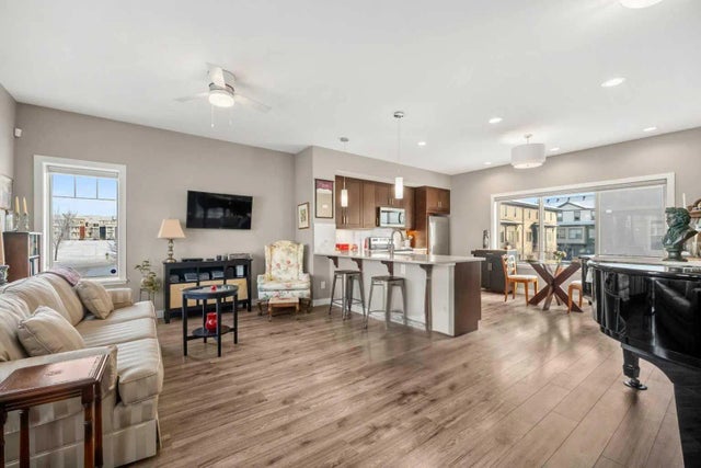 1006, 32 Horseshoe Crescent , Cochrane