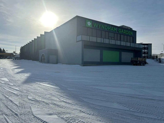 954 7 Street Sw, Medicine Hat