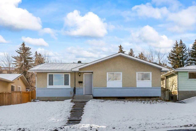 531 64 Avenue Nw, Calgary