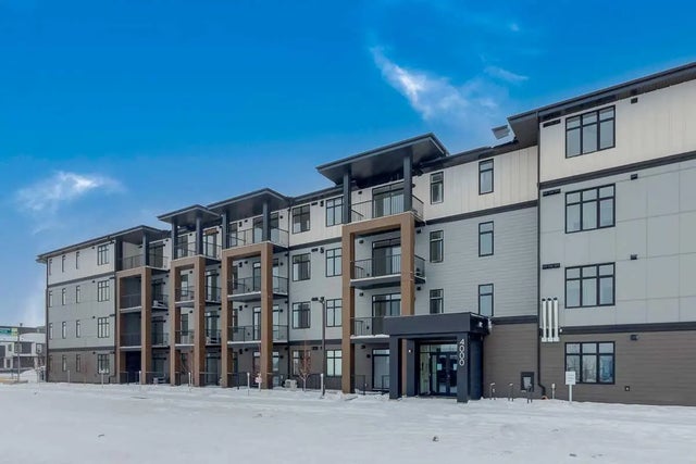 4111, 200 Seton Circle Se, Calgary