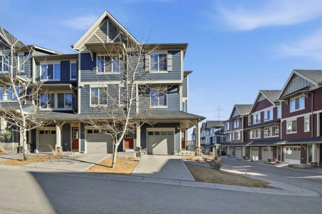 176 Evansview Gardens Nw, Calgary