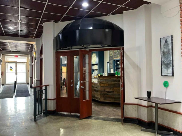 104, 579 3 Street Se, Medicine Hat