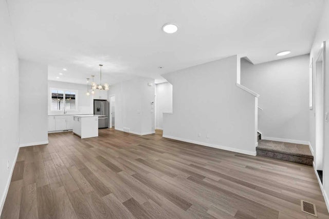 Photo for MLS®# A2288578 - home for sale at 10 Hotchkiss Parade Southeast, Hotchkiss, Calgary Alberta