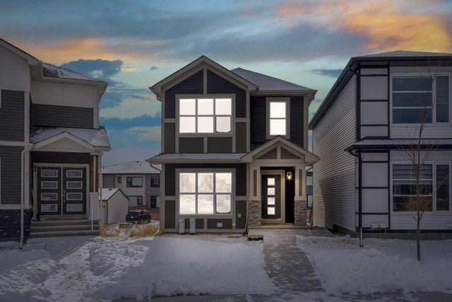 Home for Sale Located at 89 Homestead Crescent Northeast, Calgary, Alberta