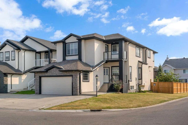 202 Coral Reef Manor Ne, Calgary