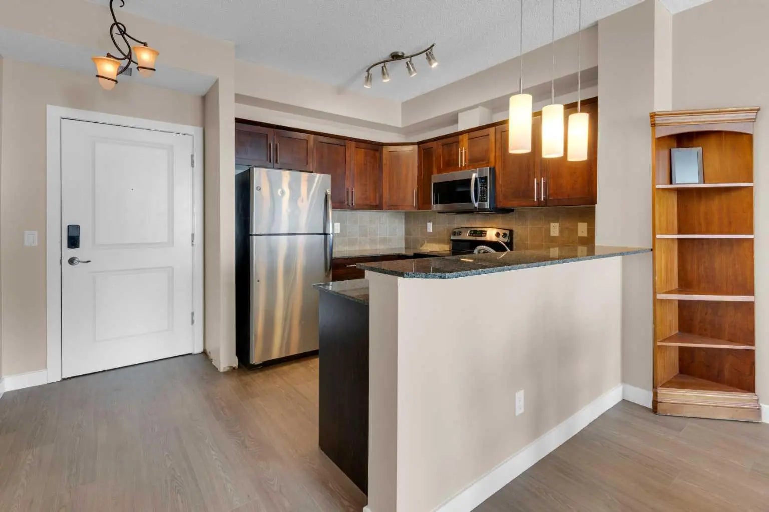 Photo of Listing #A2289106