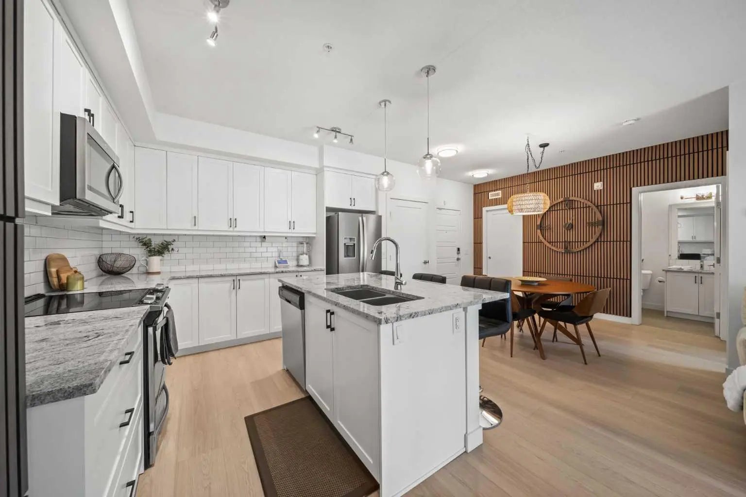 Photo of Listing #A2289141