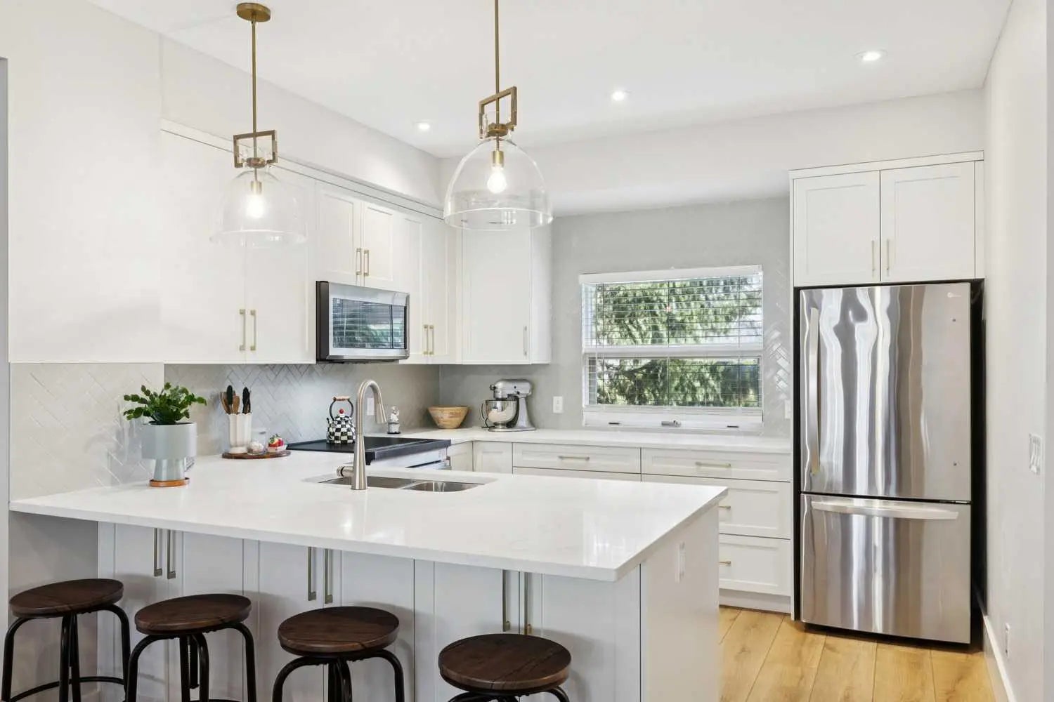 Photo of Listing #A2289210