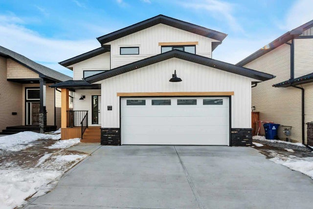 77 Maclean Close , Blackfalds