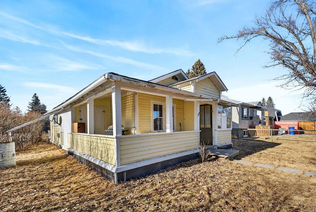 509 1 Street Se, Diamond Valley