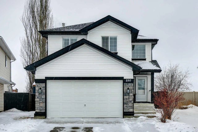250 Chapalina Place Se, Calgary